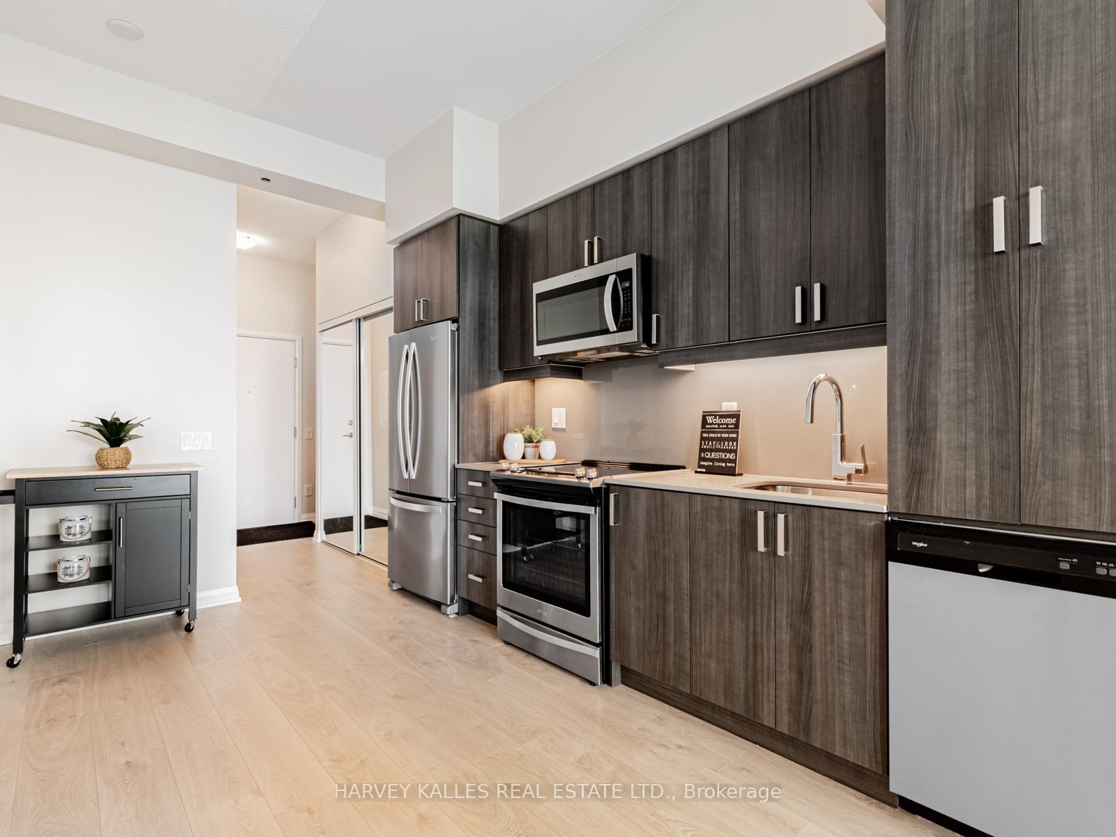 7895 Jane Street 1018