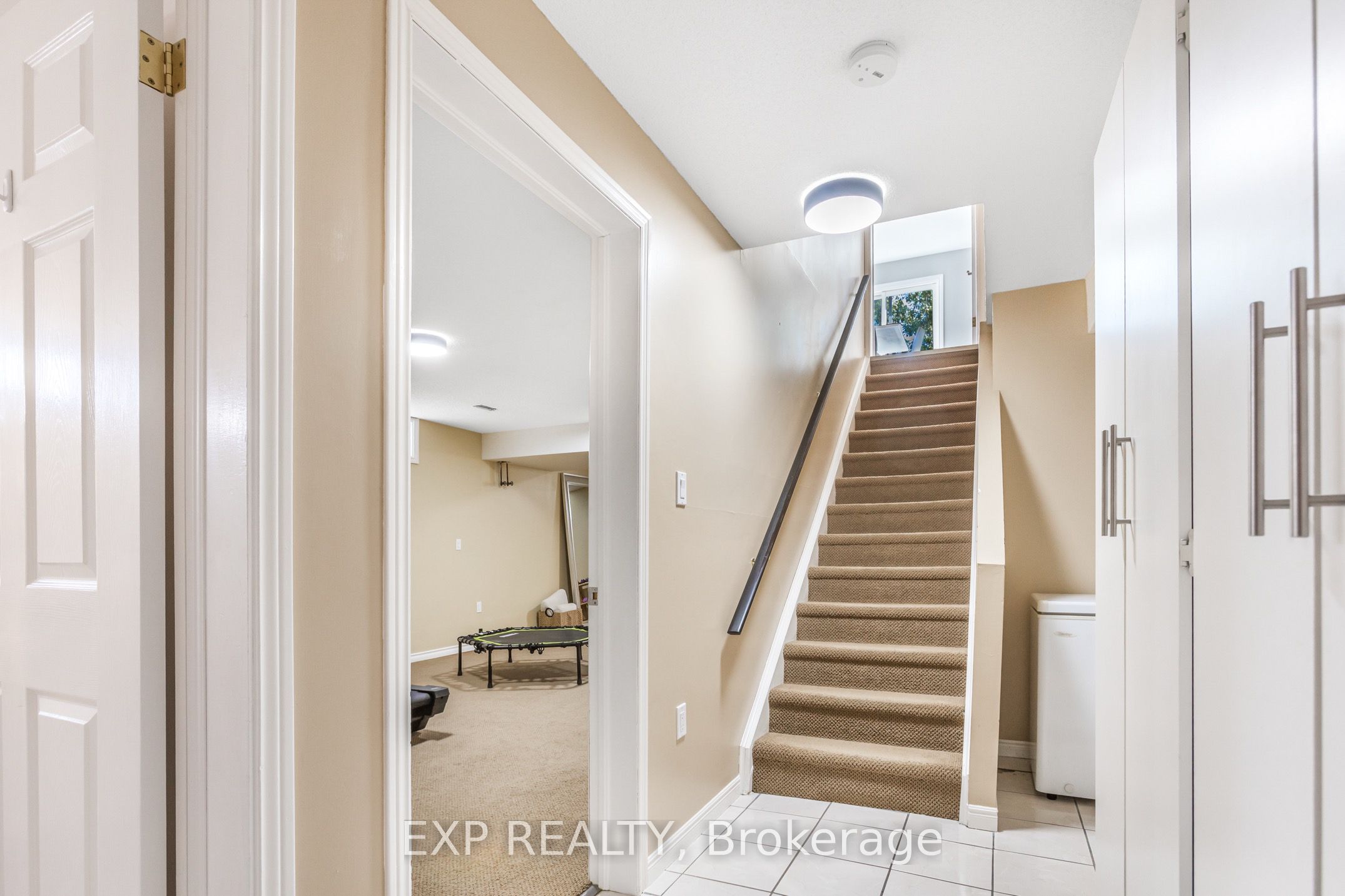 30 Guernsey Drive