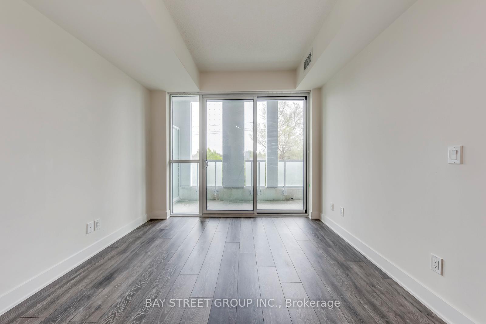 2 Bedrooms Condo at 188 Fairview Mall, Toronto For sale