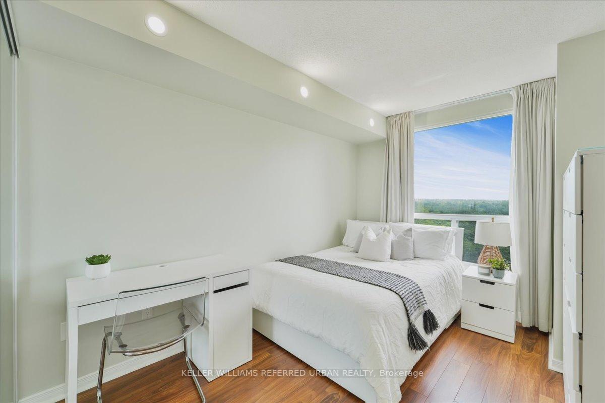 1 Bedroom Condo at 5 Concorde, Toronto For sale