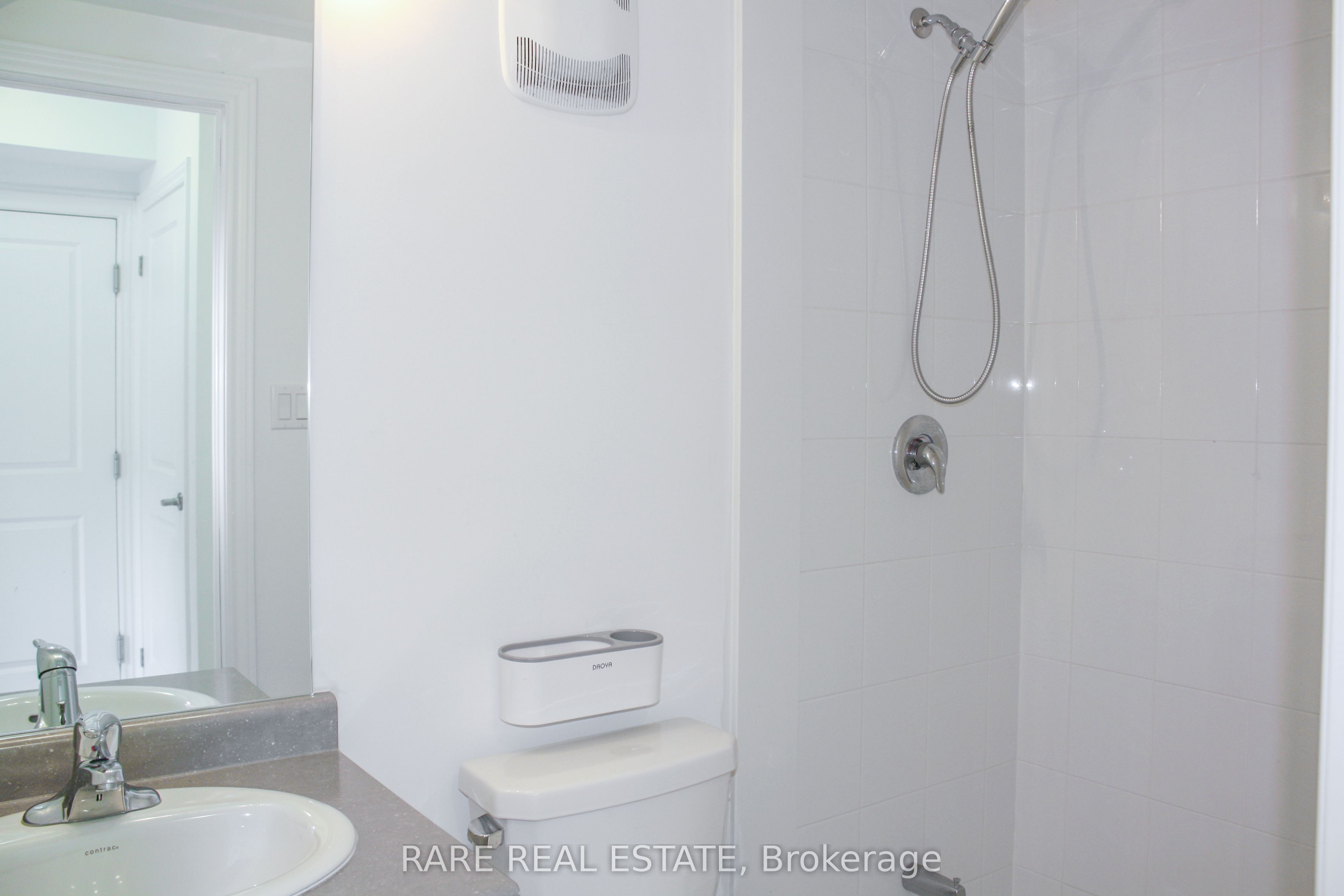 124 Ansley Road, #Lower