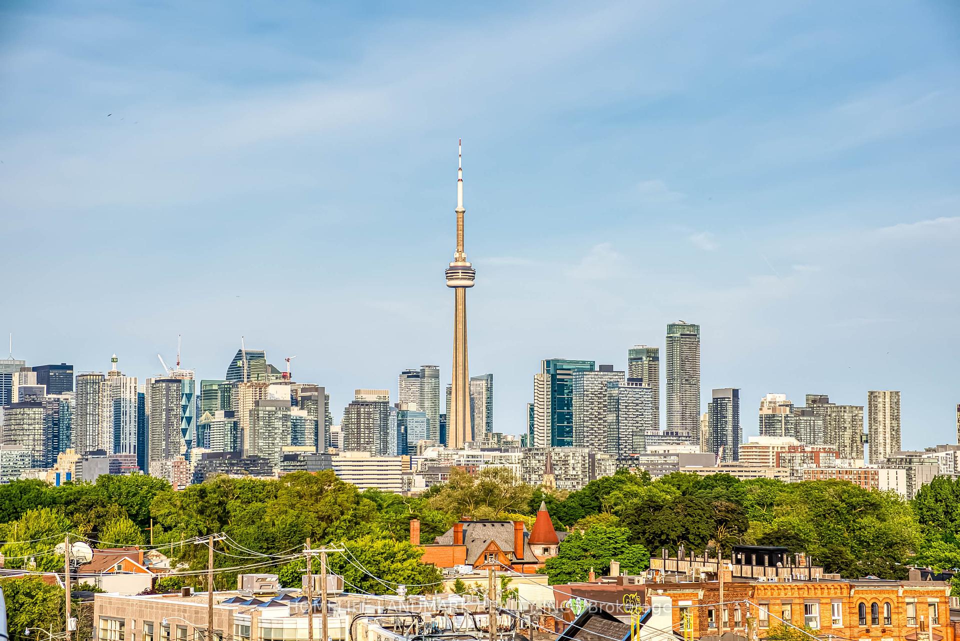 2 Bedrooms Condo at 1200 Dundas, Toronto For sale