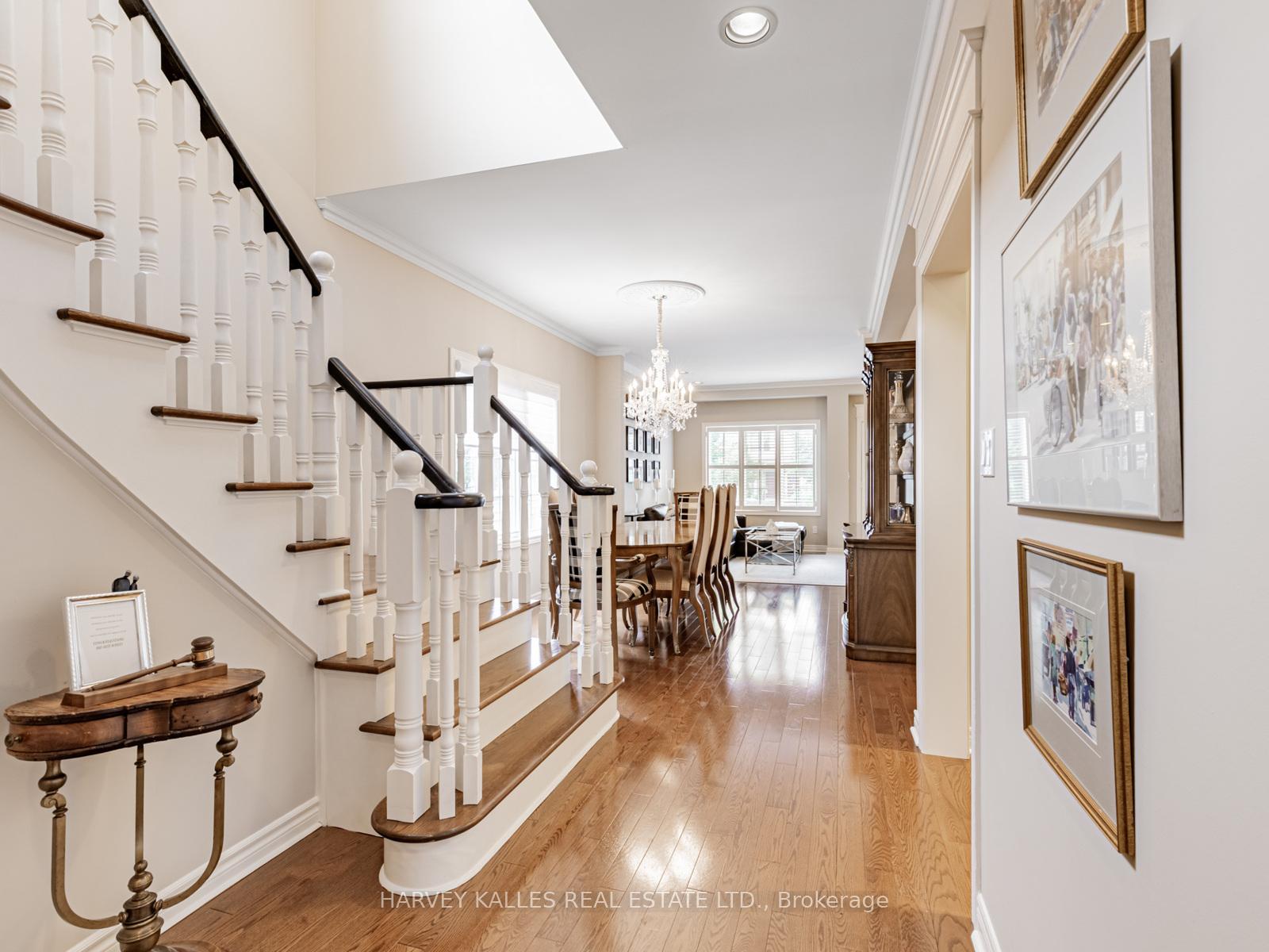 195 Kingsbridge Circle