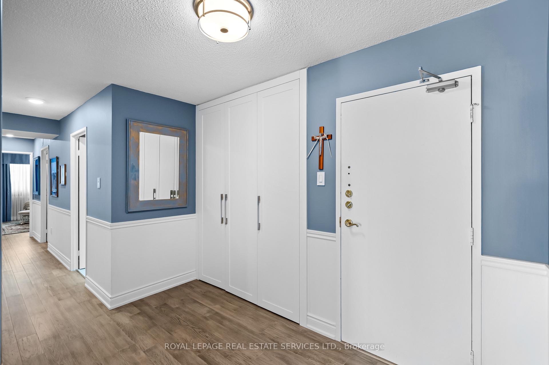 2 Bedrooms Condo at 2185 Marine,  Oakville For sale