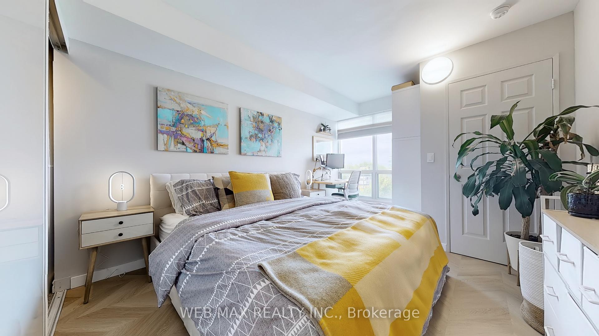 2 Bedrooms Condo at 906 Sheppard, Toronto For sale