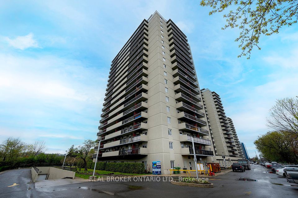 158C McArthur