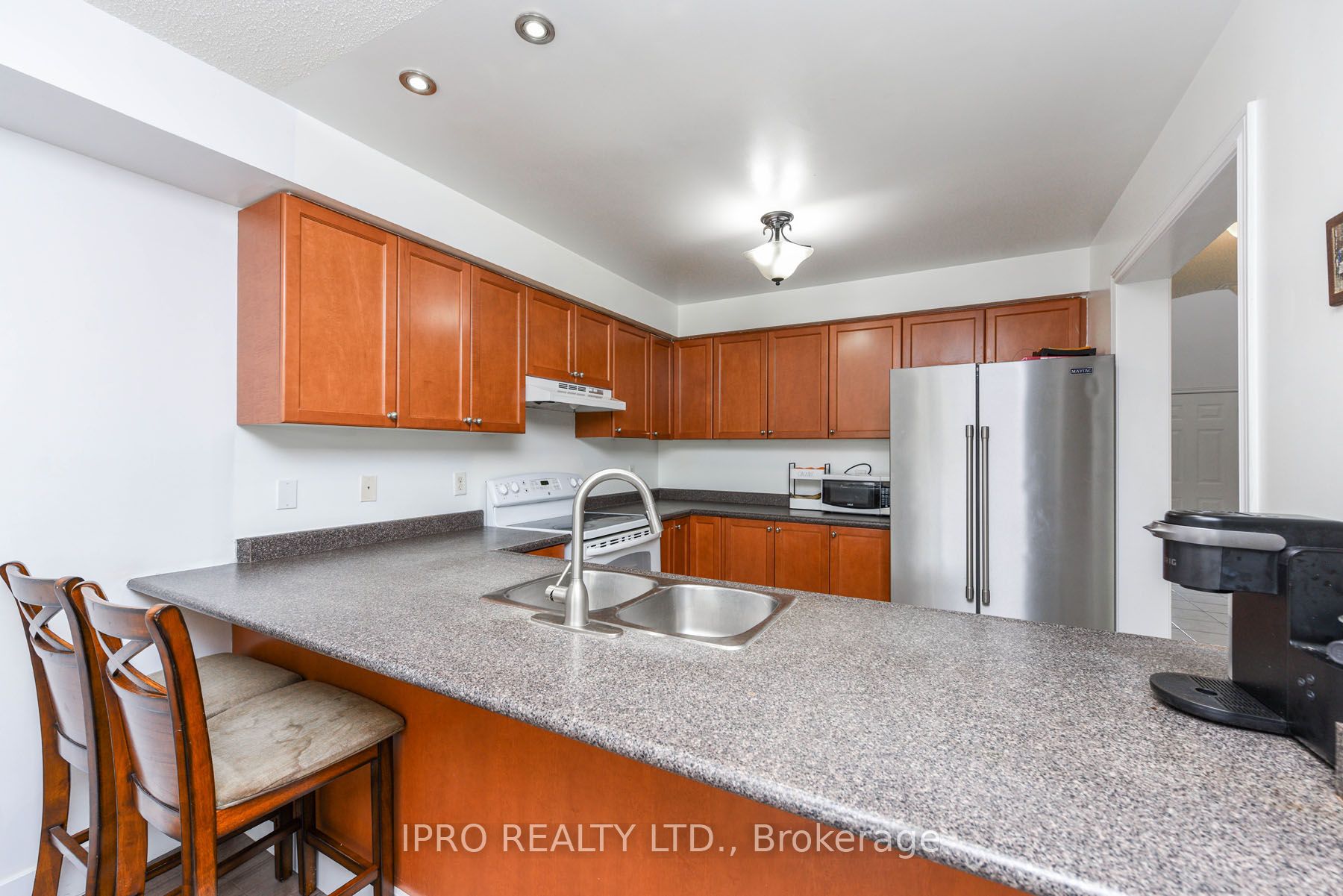 4055 Forest Run Avenue, #17