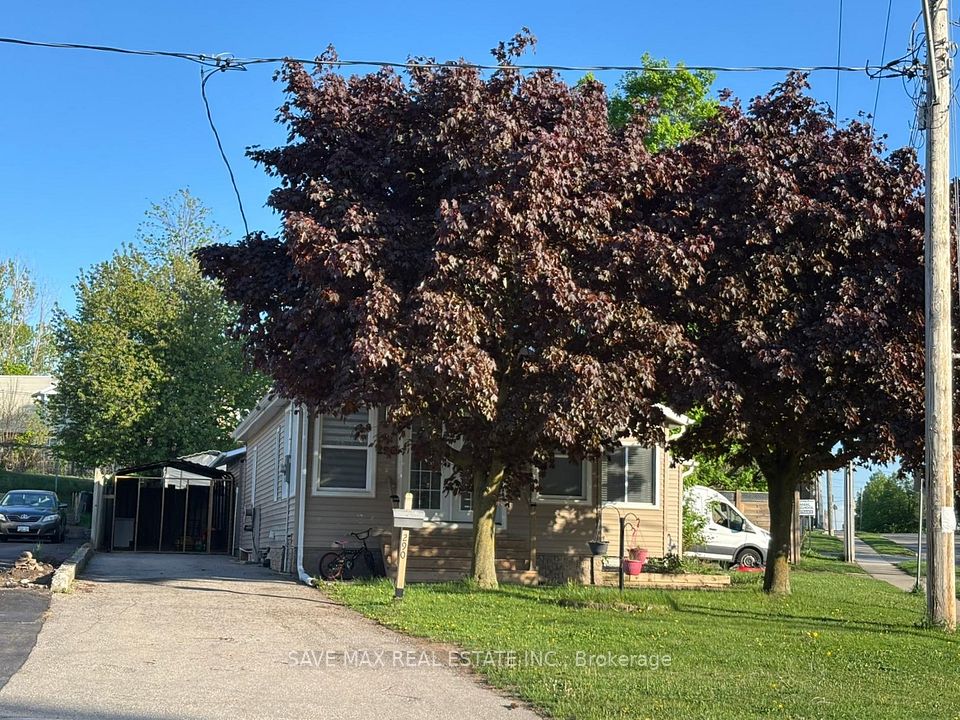 290 Shepherd Avenue