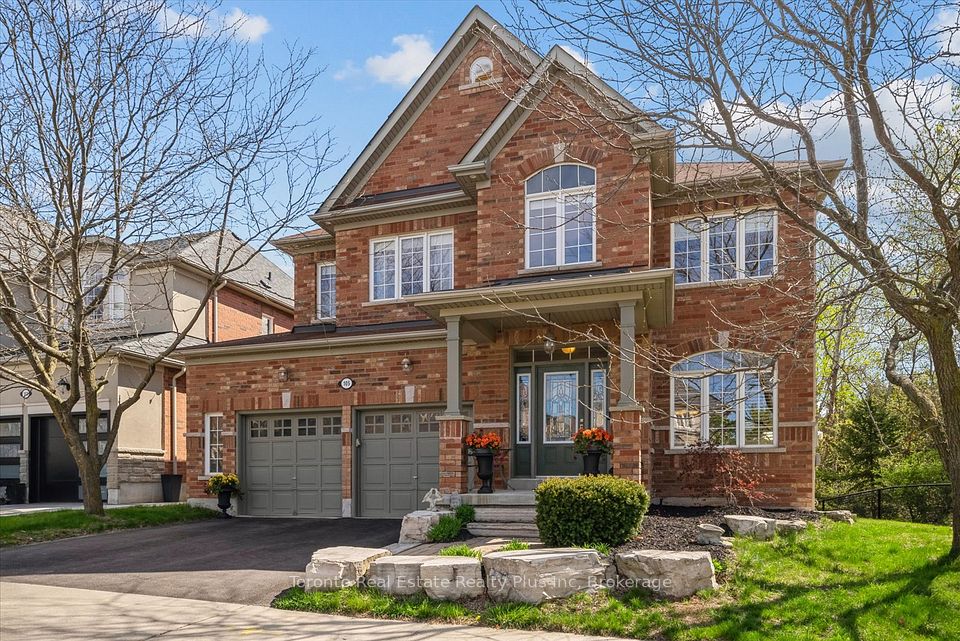 105 Rivers Edge