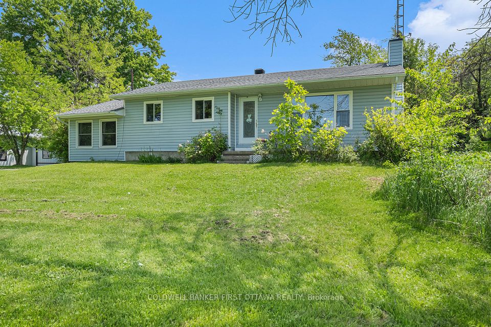 2185 Tennyson Road, Drummond/North Elmsley, ON K7H 3C8