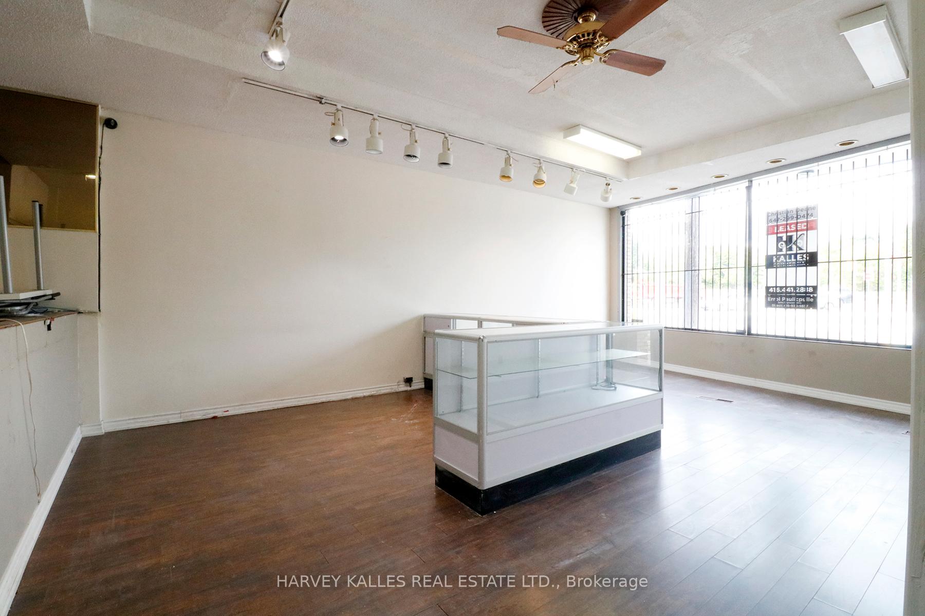 3811 Lake Shore Boulevard W