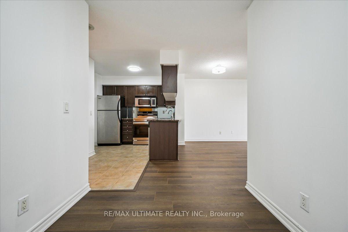 1 Bedroom Condo at 2365 Central Park, Oakville For sale