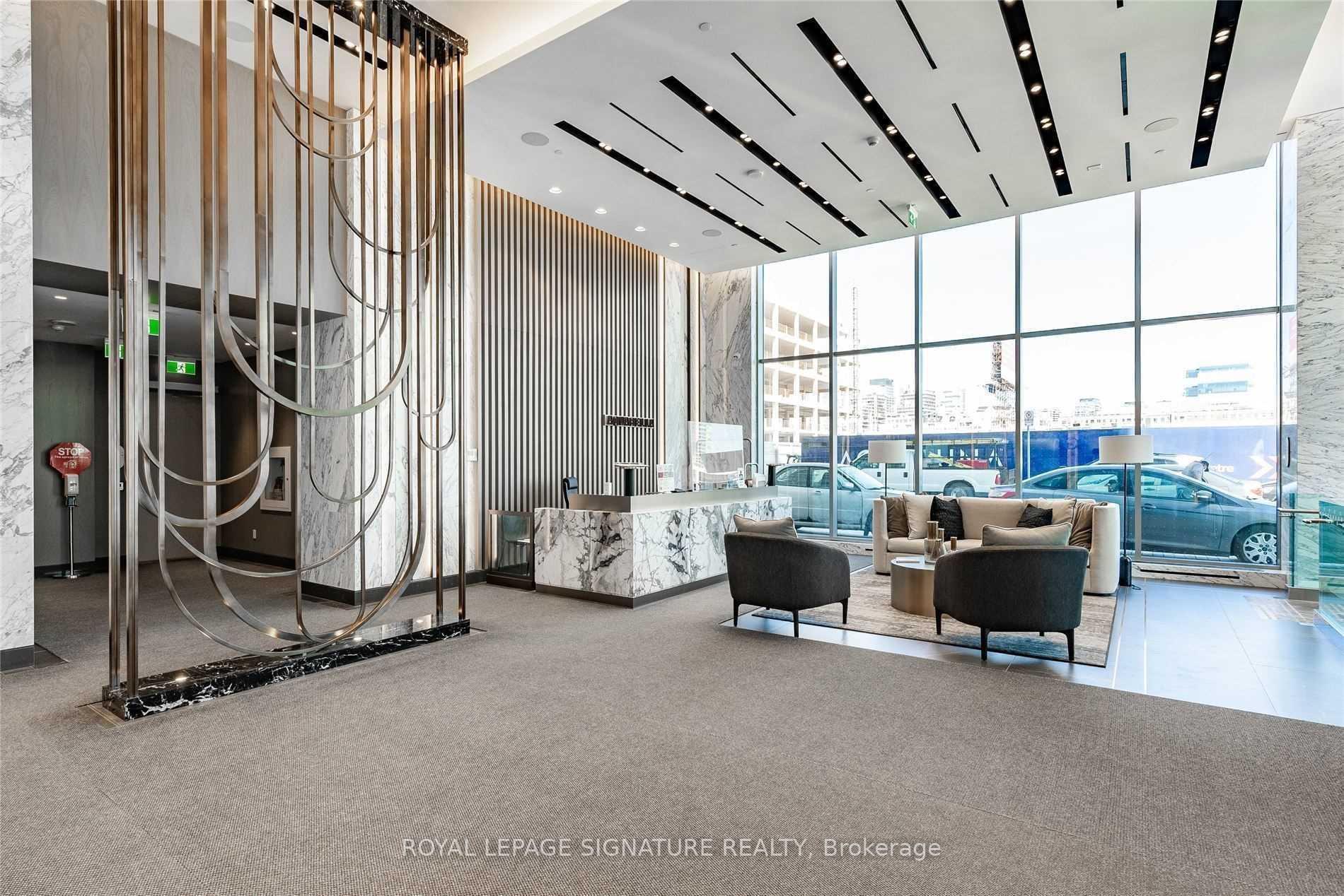 3 Bedrooms Condo at 118 Merchants’ Wharf, Toronto For sale