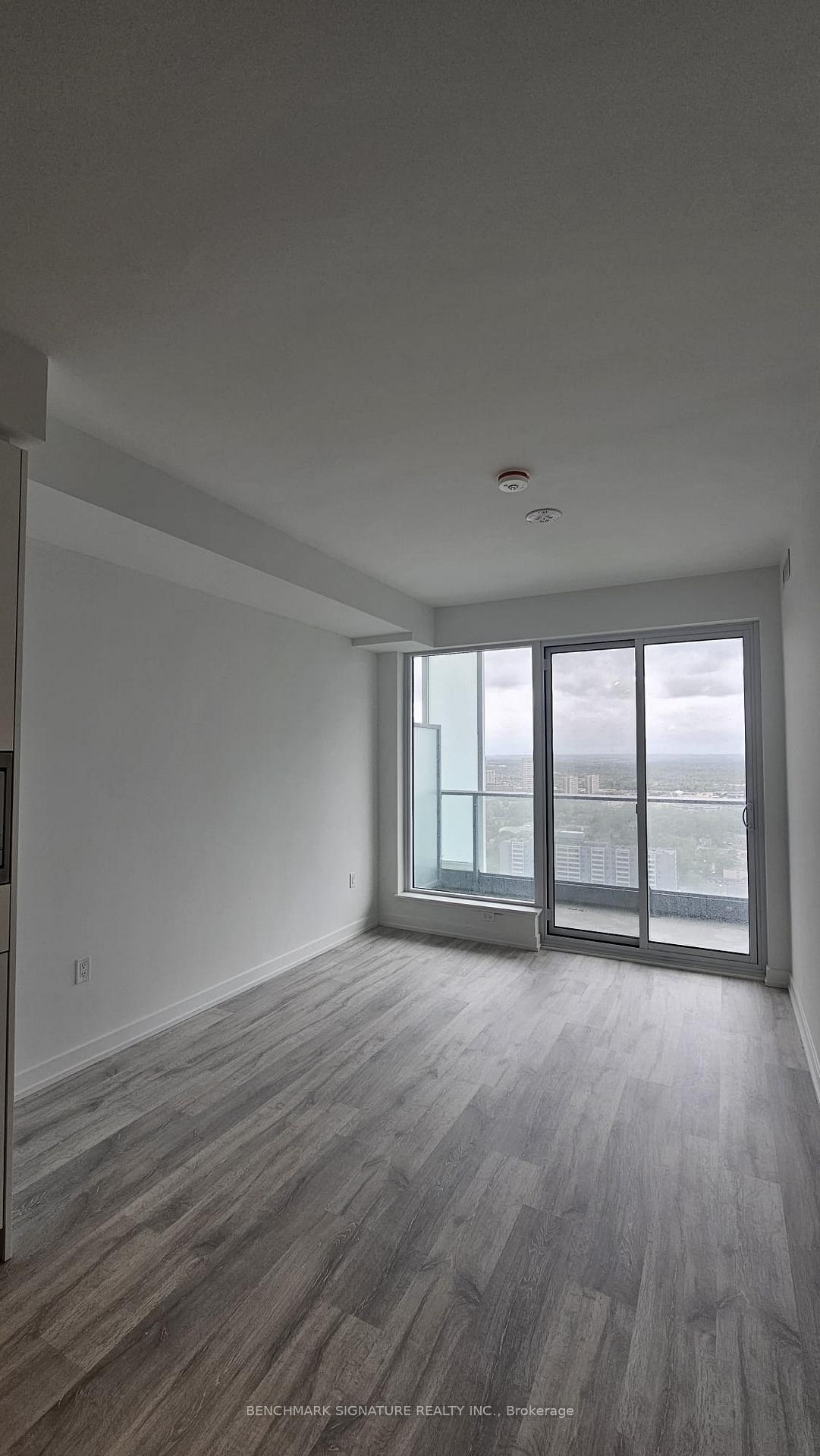 1 Bedroom Condo at 8 Olympic Garden, Toronto For sale