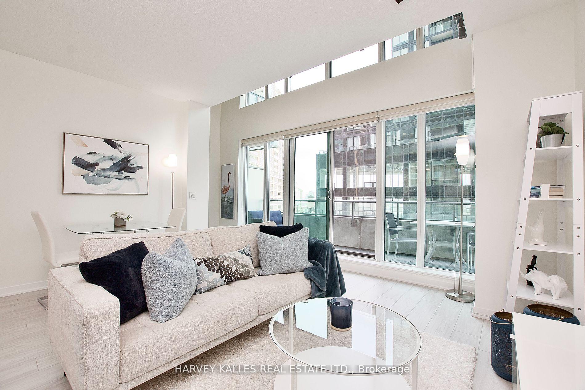 2 Bedrooms Condo at 150 East Liberty,  Toronto For sale
