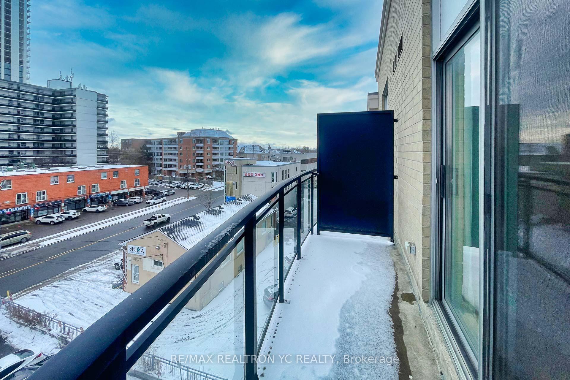2 Bedrooms Condo at 5940 Yonge,  Toronto For sale
