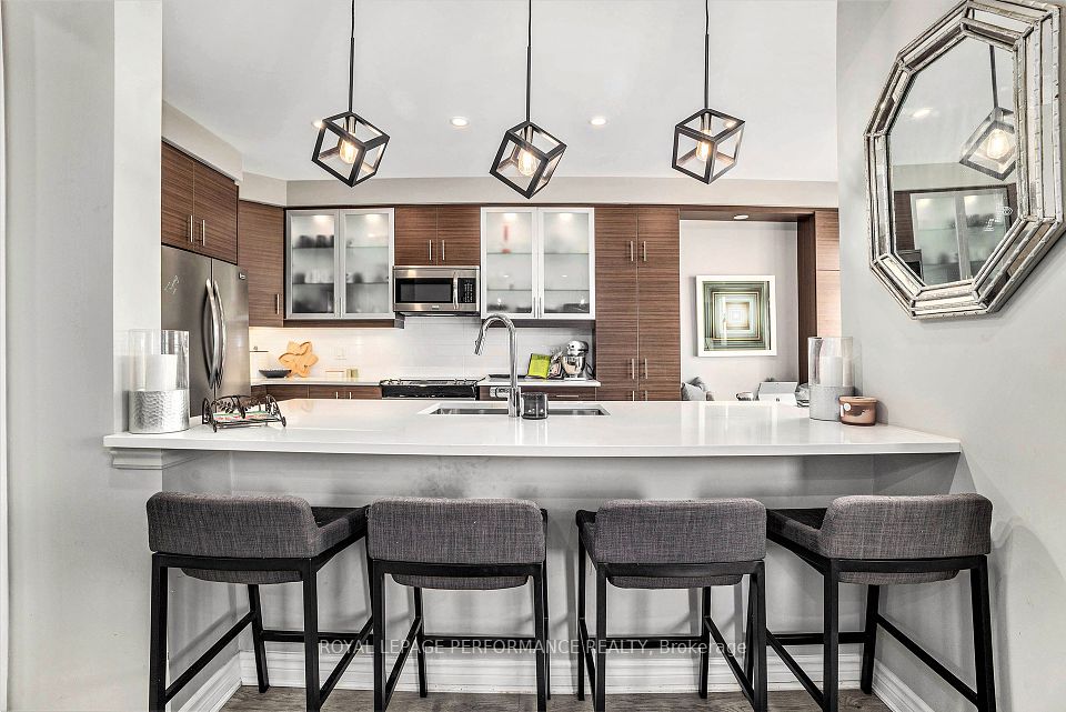 106 Sweetvalley Drive, OrleansCumberlandandArea, ON K4A 1A4
