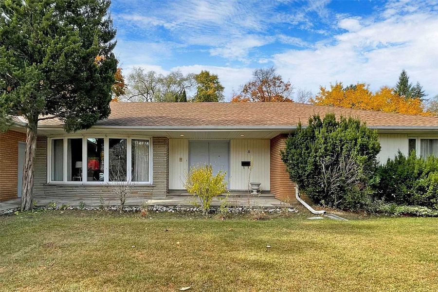 8 Sandfield Road