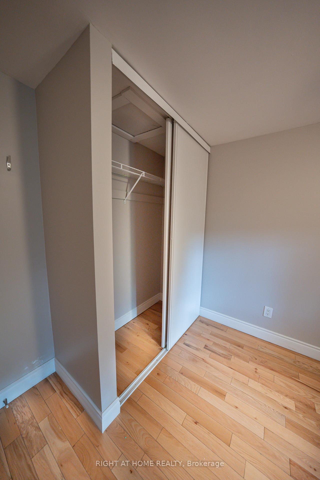 3 Bedrooms Condo at 43 Wild Ginger, Toronto For sale