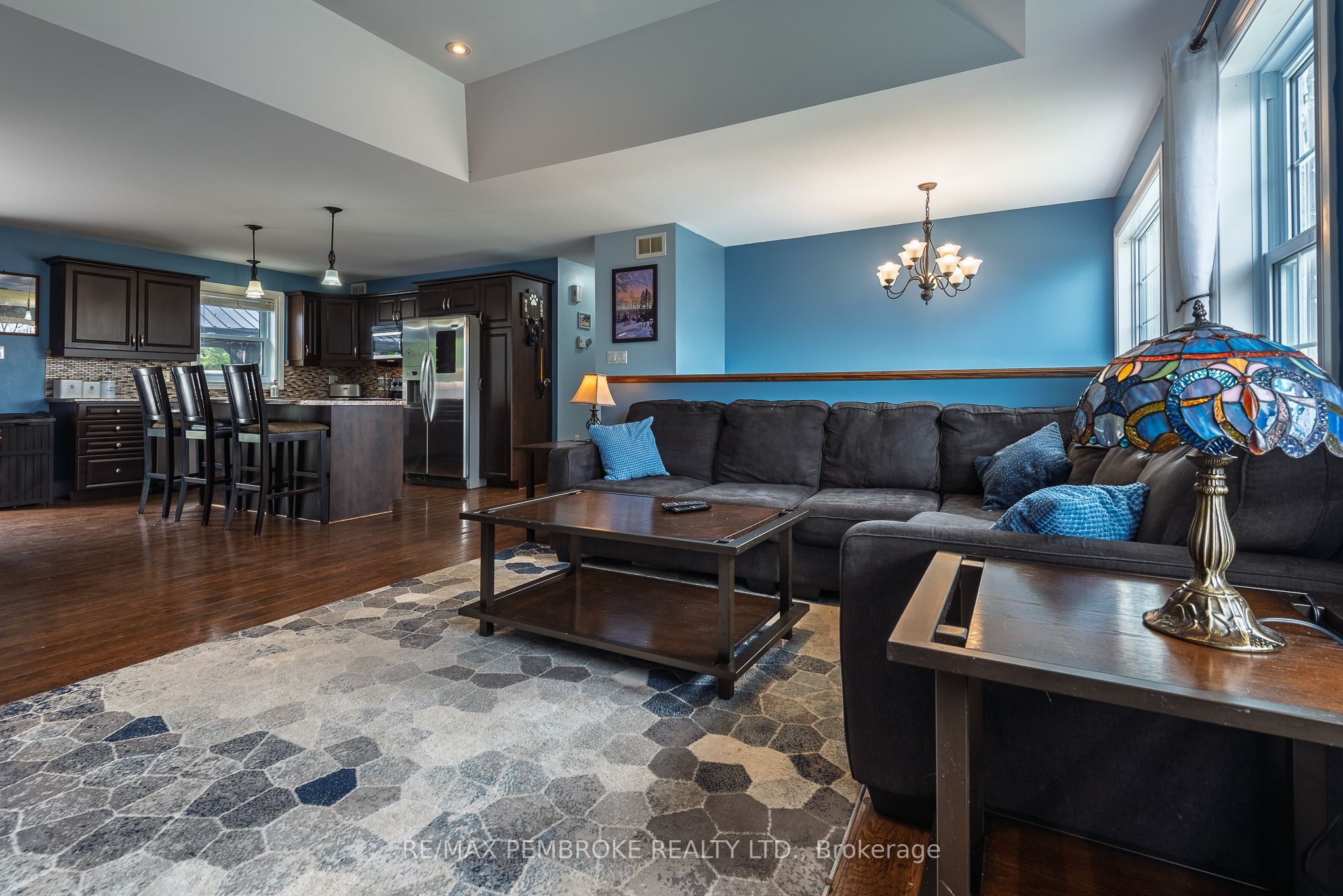 1002 Riverstone Trail