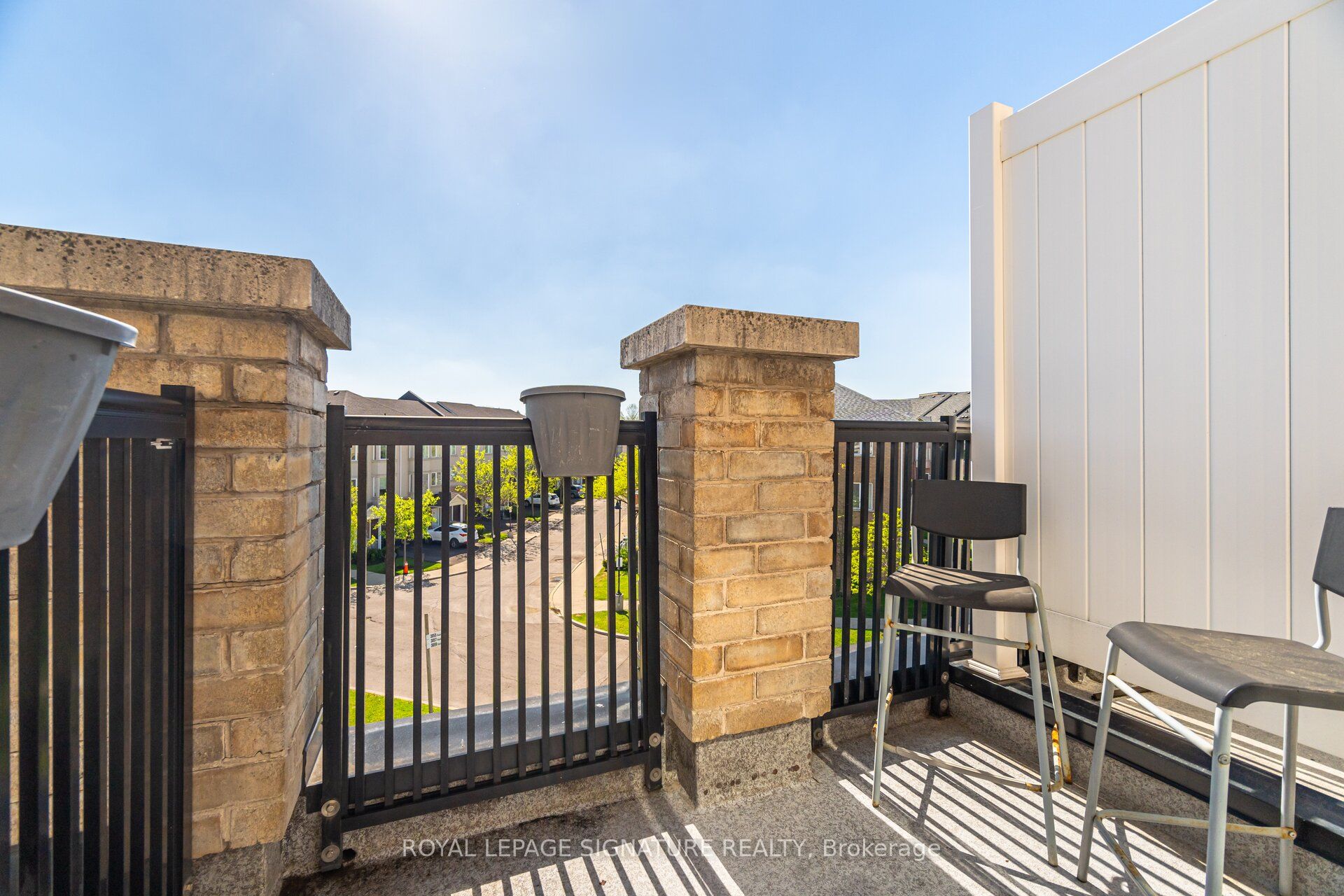3031 Finch Avenue W, #2023