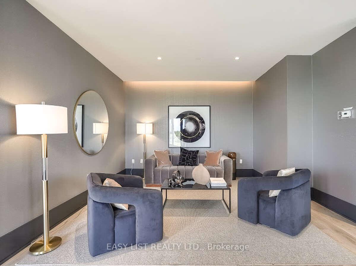 3 Bedrooms Condo at 250 Lawrence, Toronto For sale
