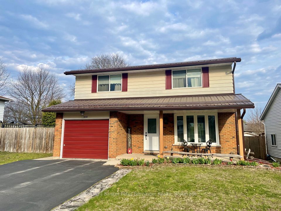 1038 Wellington