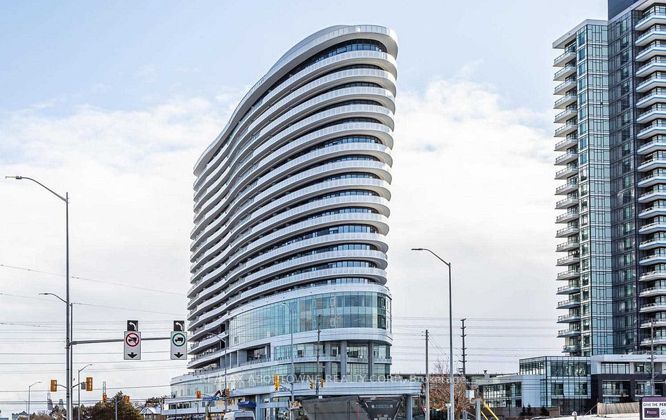 2520 Eglinton