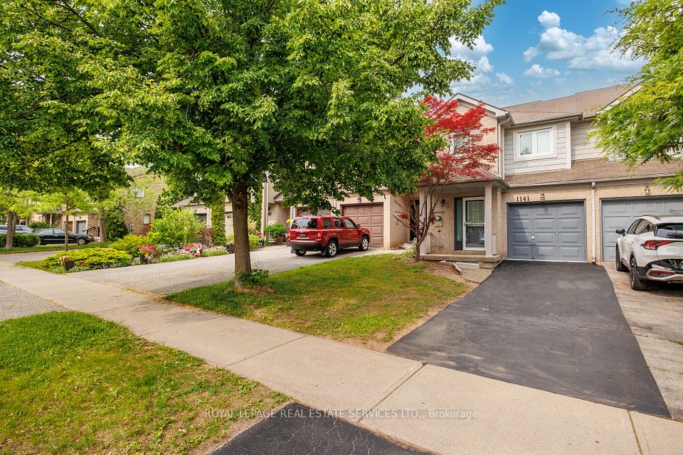 1141 Westview