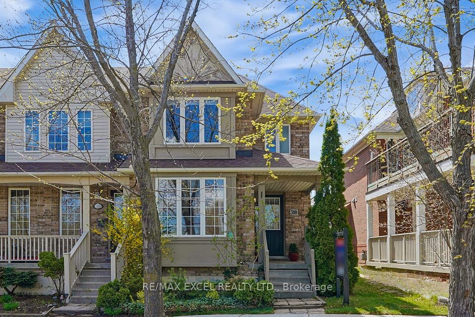 318 Country Glen