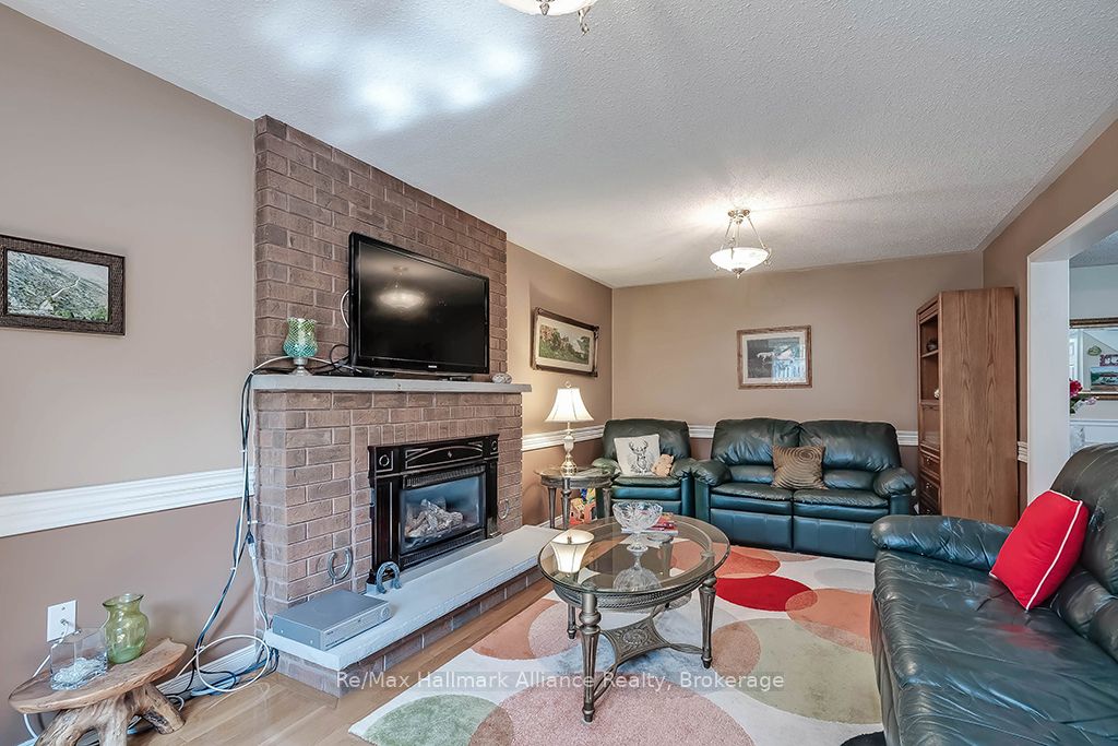 1151 Manor Road