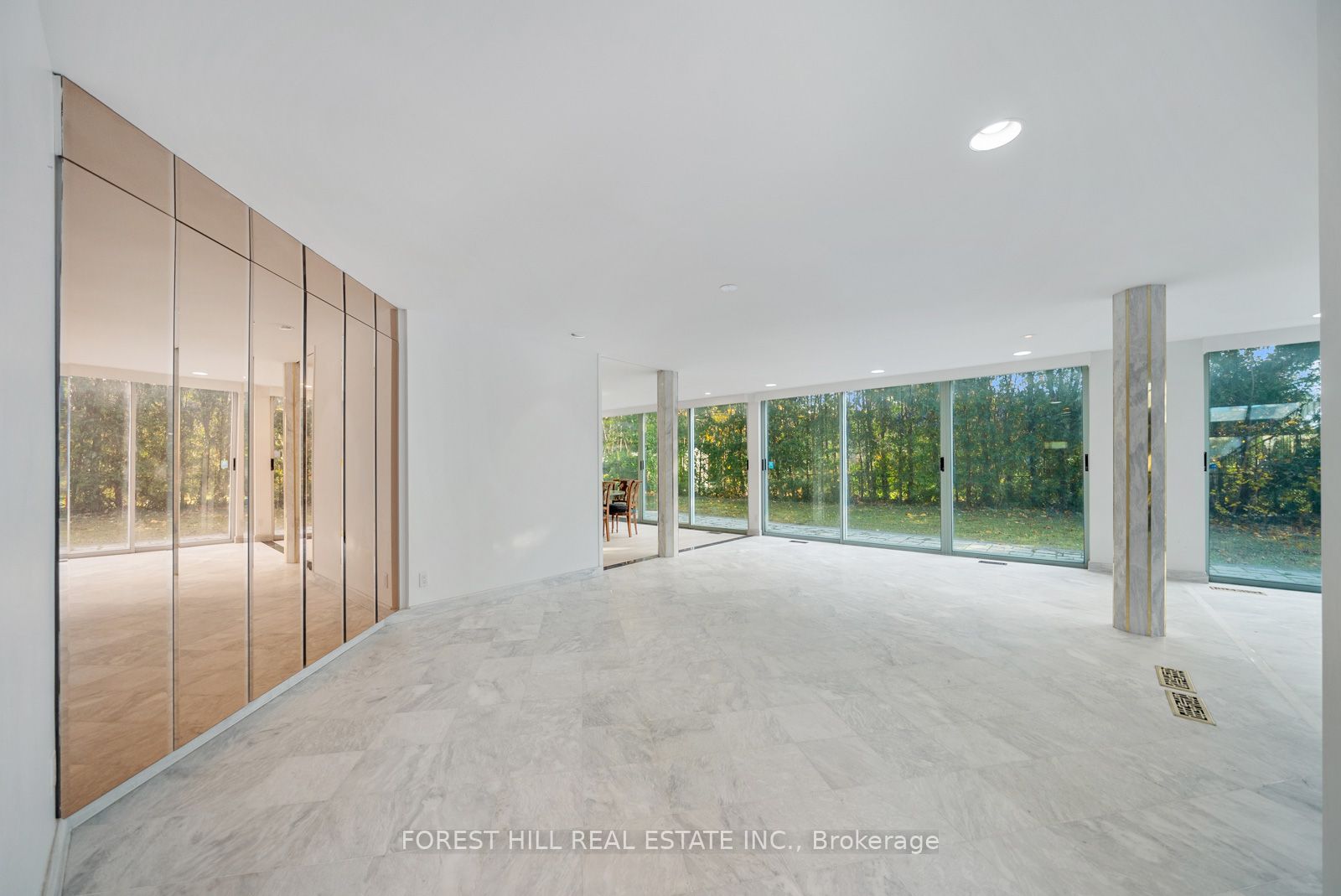 1 Caldy Court
