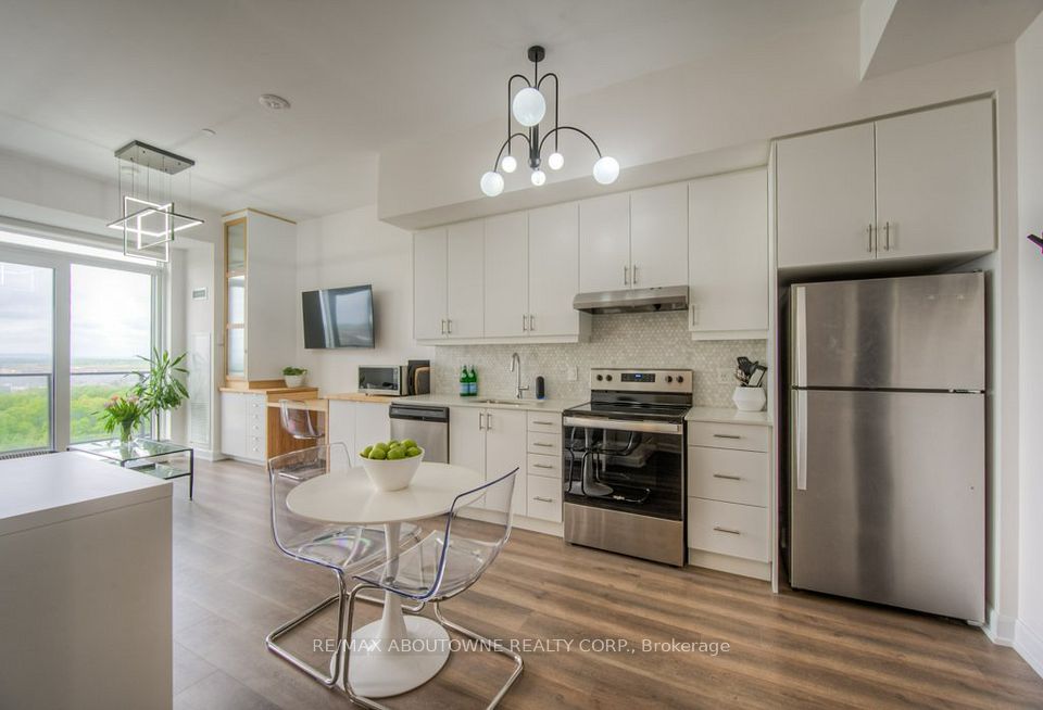 #1404 - 3200 William Coltson Avenue, Oakville, ON L6H 7W6