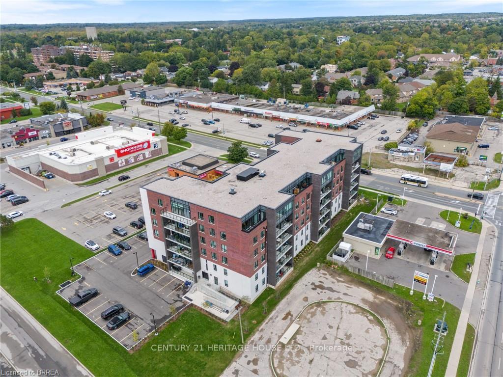 3 Bedrooms Condo at 5 Hamilton, Hamilton For sale