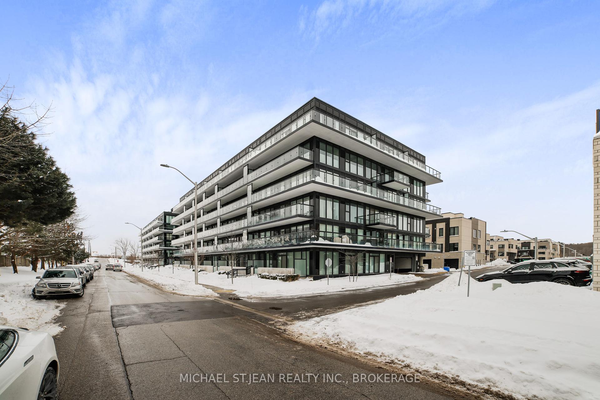 1 Bedroom Condo at 1119 Cooke,  Burlington For sale