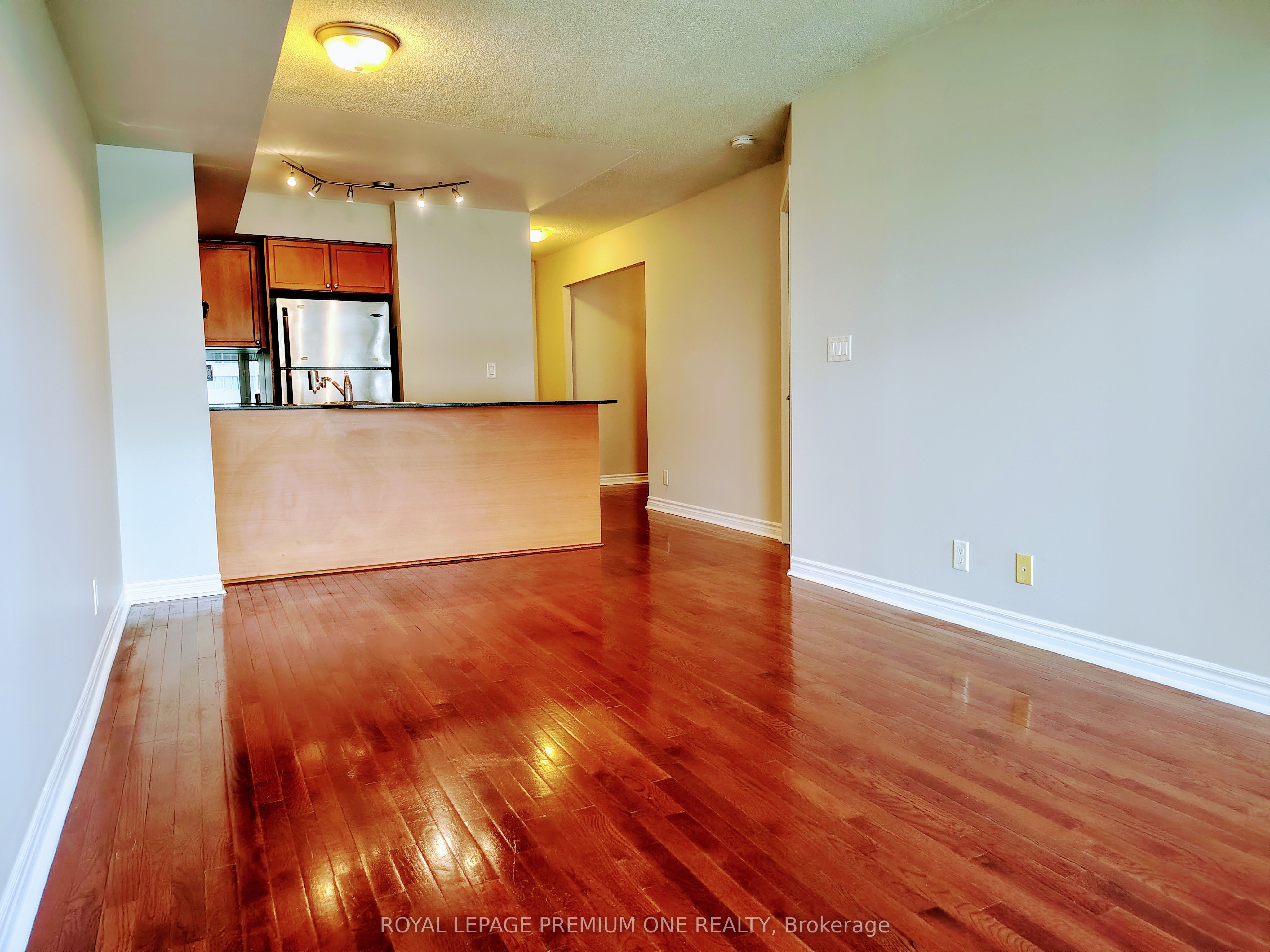 1 Elm Drive W, #1301