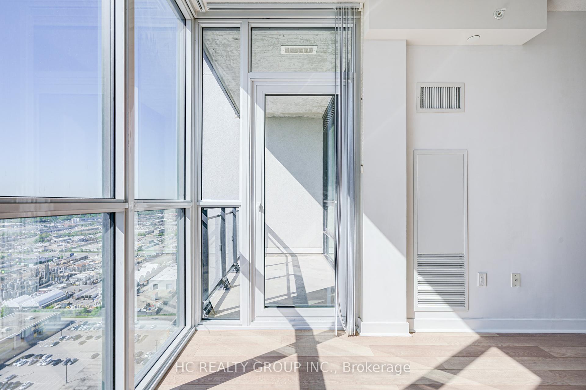 2 Bedrooms Condo at 3975 Grand Park, Mississauga For sale