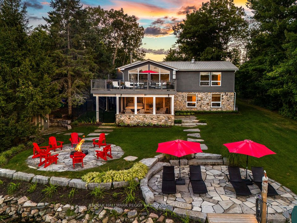 3352 Russell Drive, Severn, ON L0K 1S0