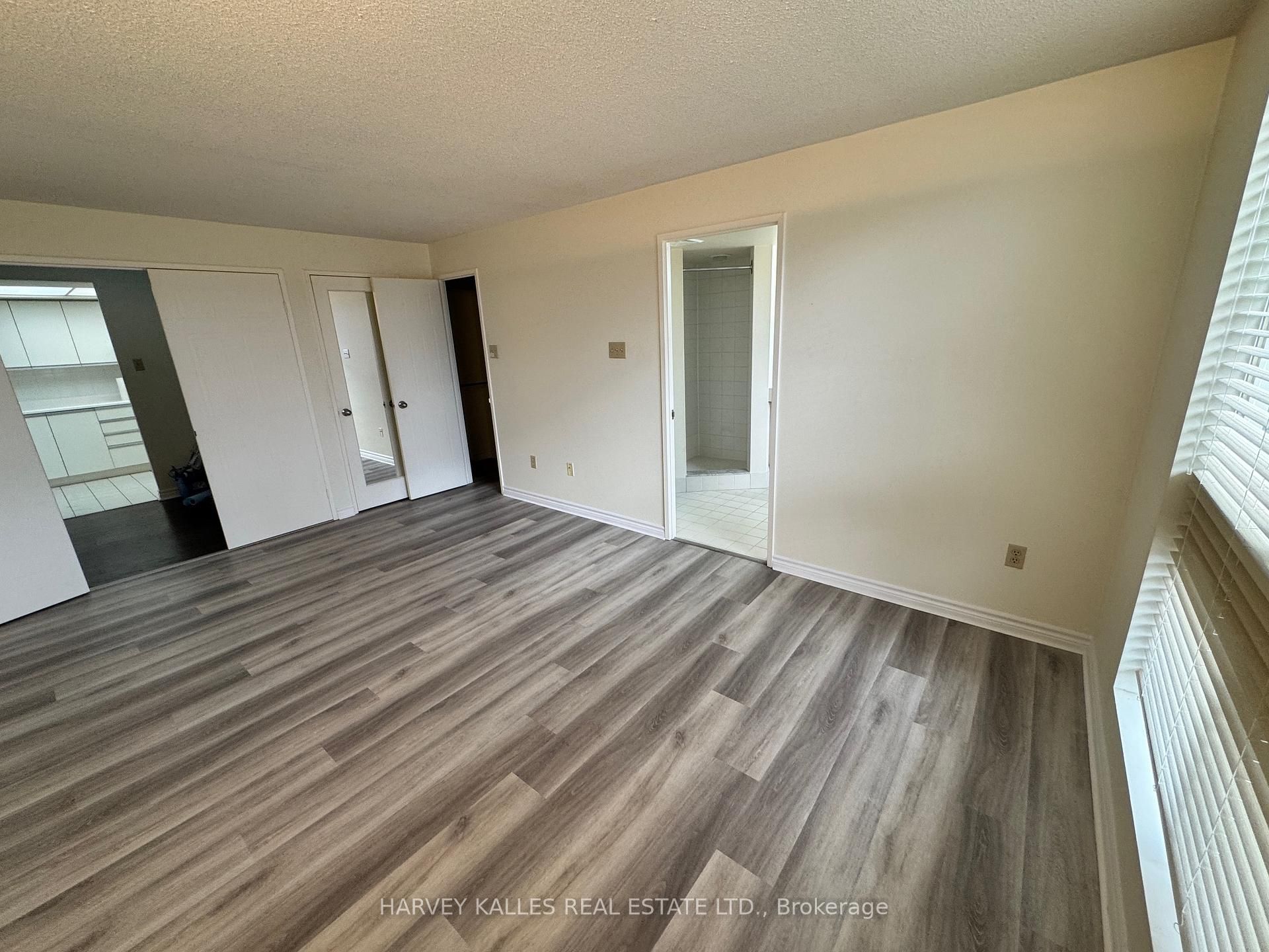 5 Kenneth Avenue 1706