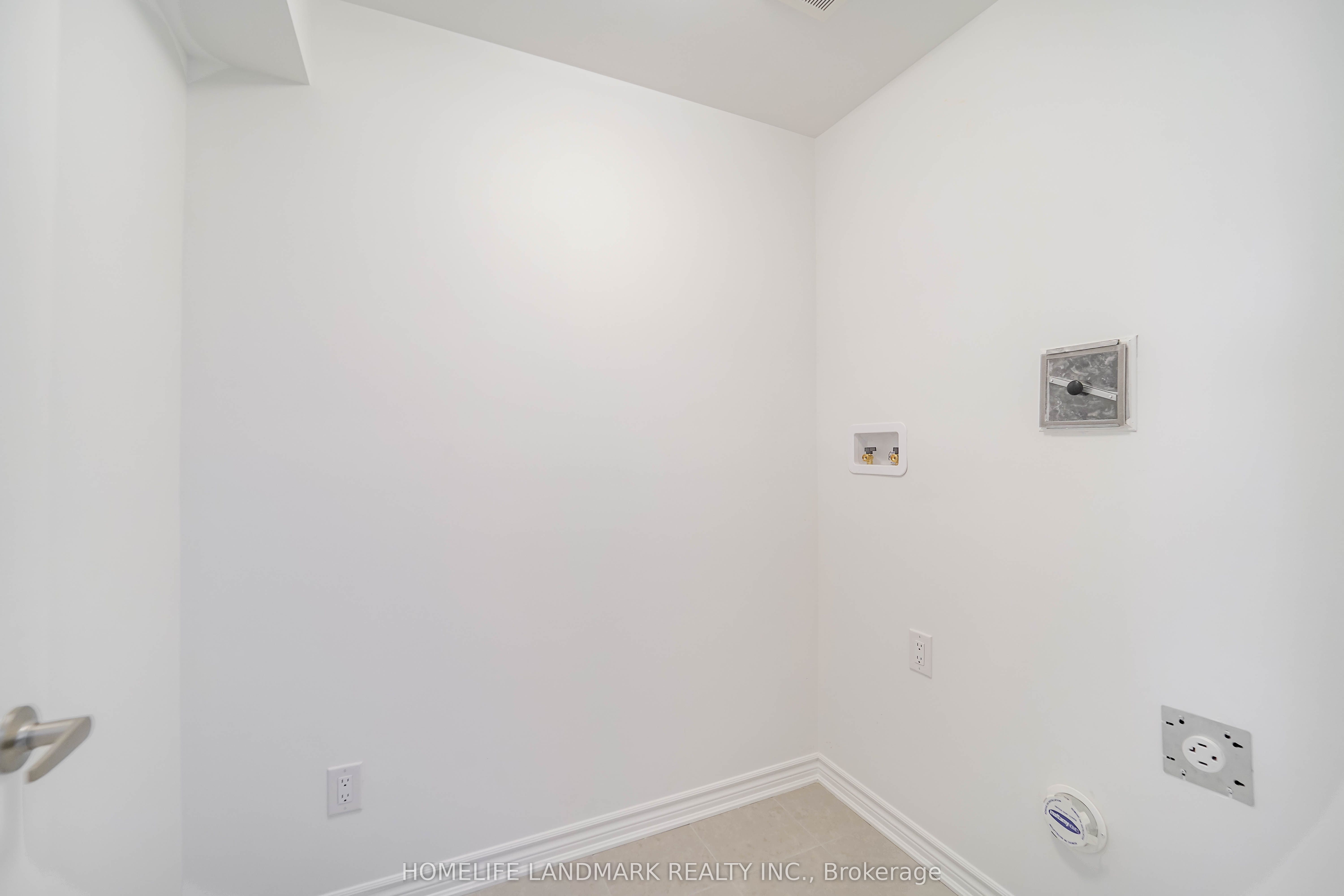 5 Wisla Avenue