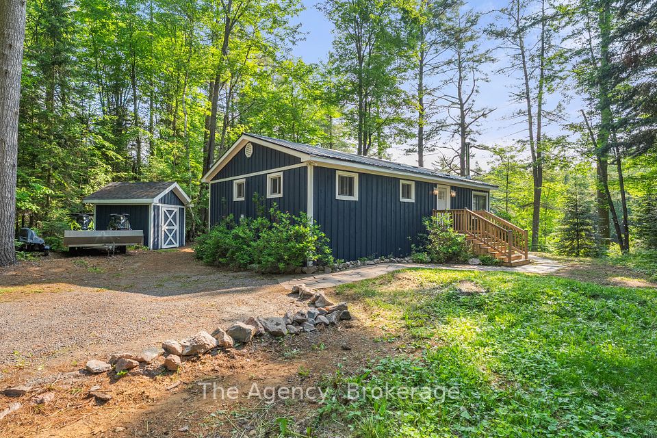 1333 Sherwood Forest