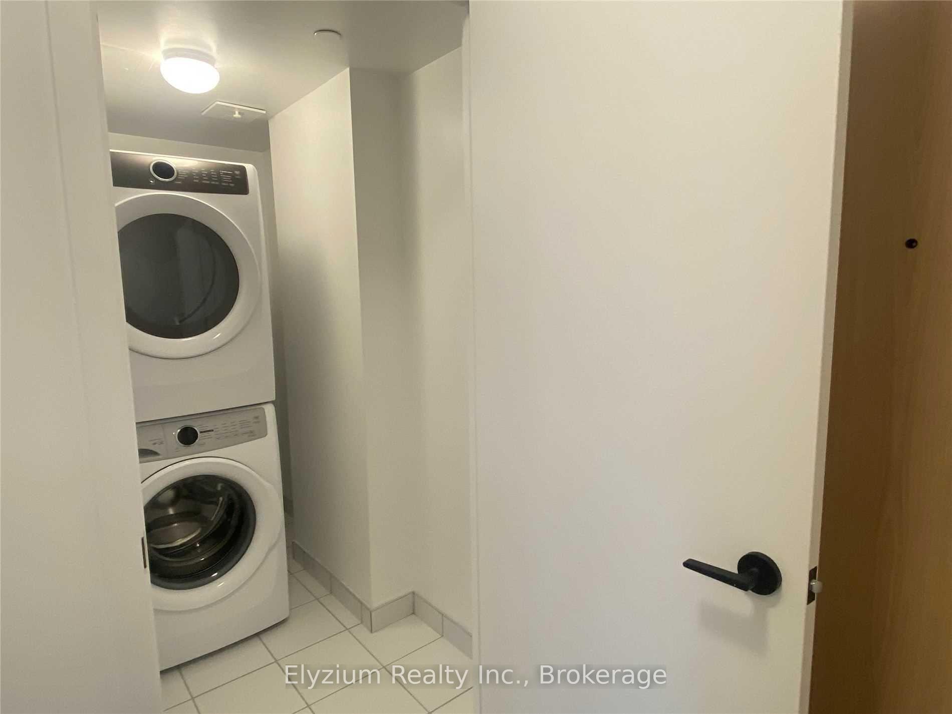 2 Bedrooms Condo at 50 George Butchart,  Toronto For sale