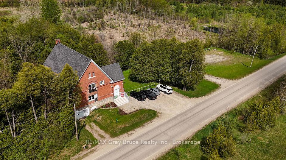 596688 10 Concession, Chatsworth, ON N0H 1G0