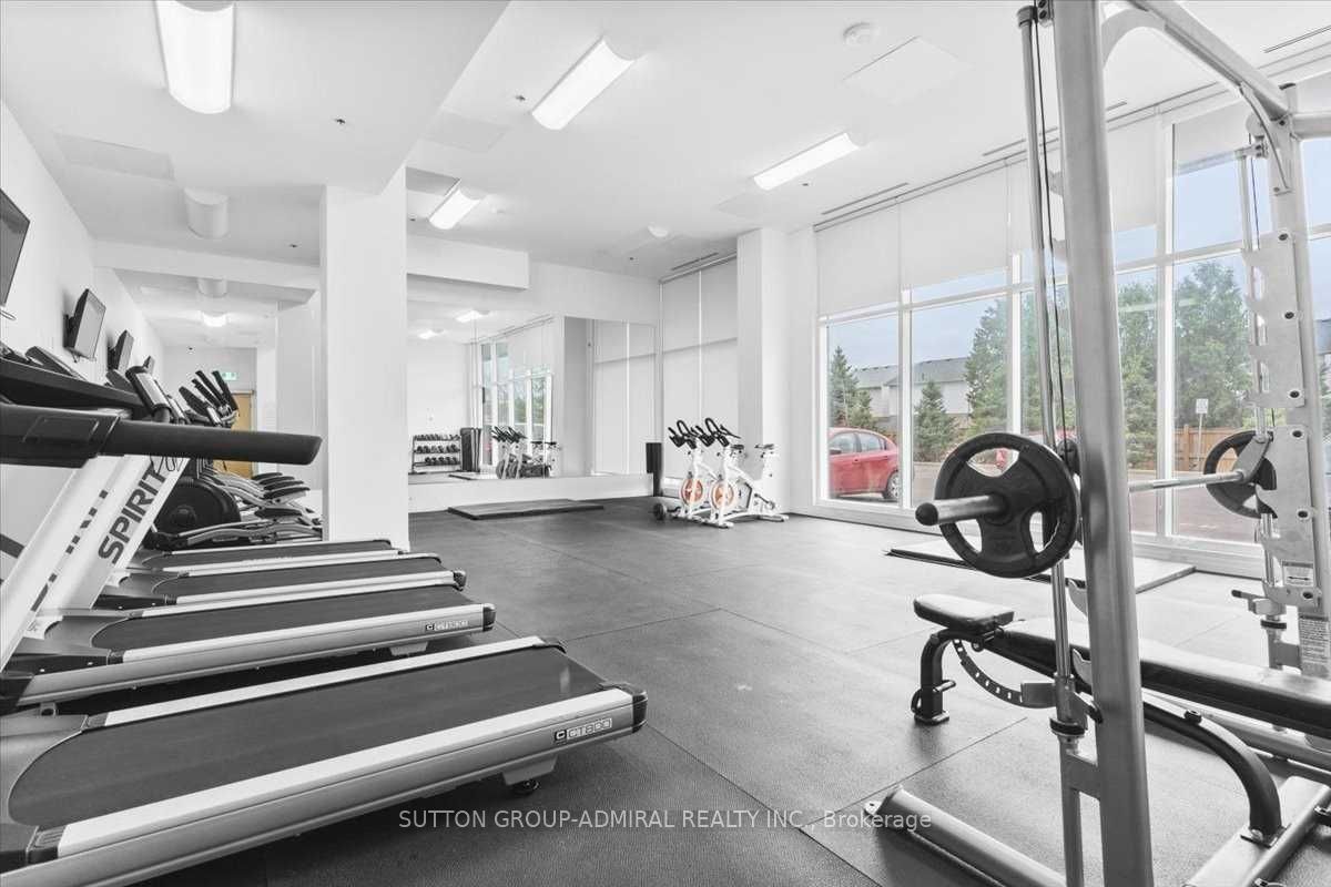 1900 Simcoe Street N, #636
