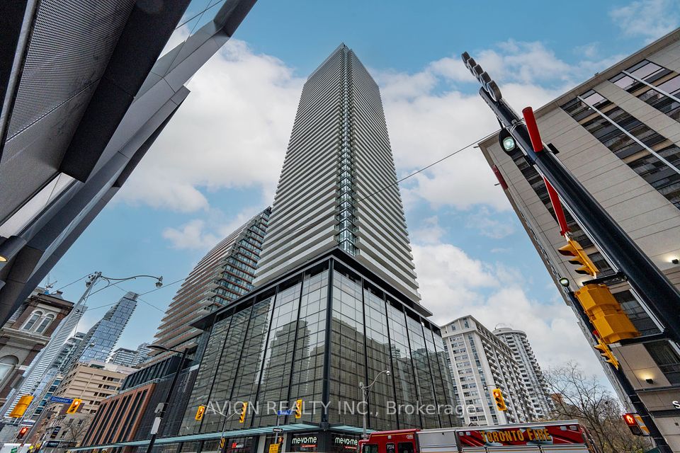 501 yonge