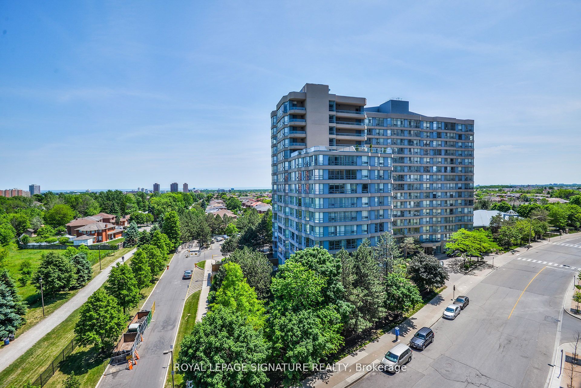 223 Webb Drive, #1509