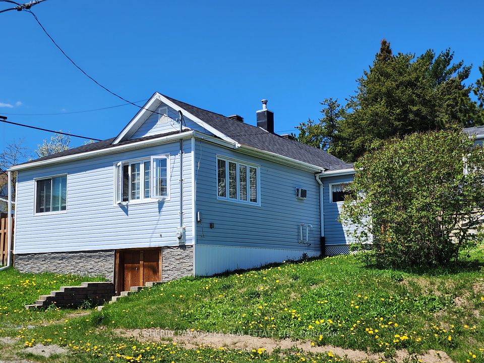 12 Brookbank Avenue, Kirkland Lake, ON P2N 1V5