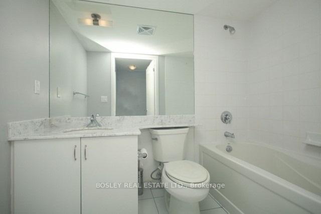 1 Bedroom Condo at 209 Fort York, Toronto For sale