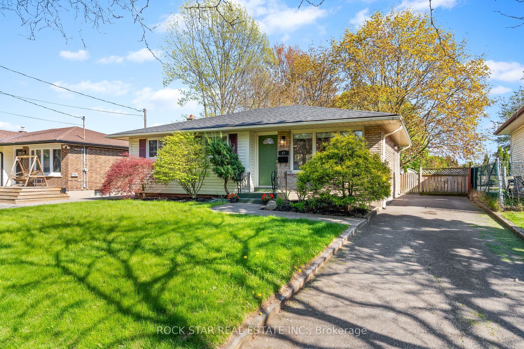 27 Cindy Drive