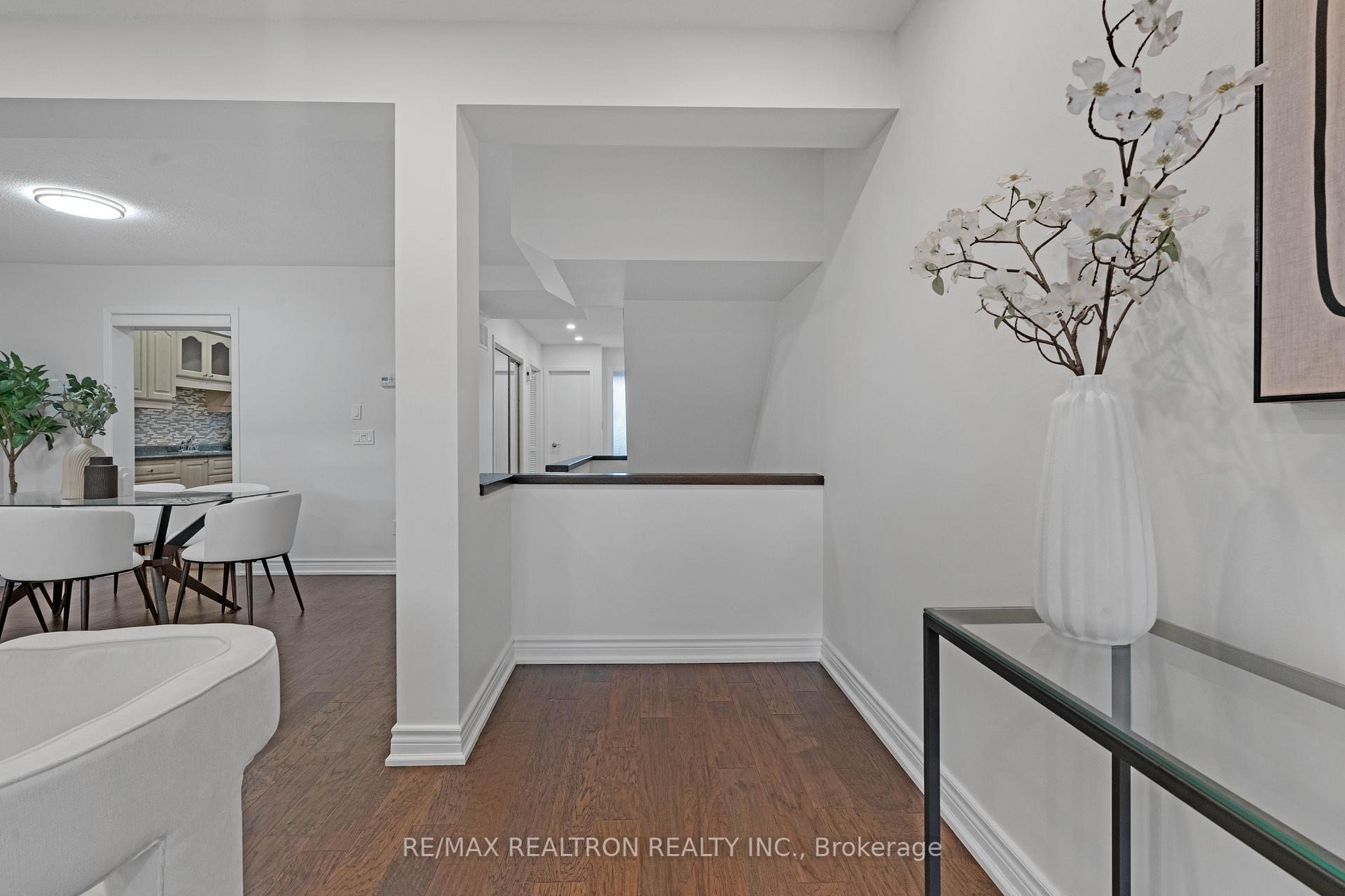 4 Bedrooms Condo at 296 Torresdale,  Toronto For sale